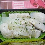 冷凍保存中に味付け！鶏ムネ肉の玉葱蒸し